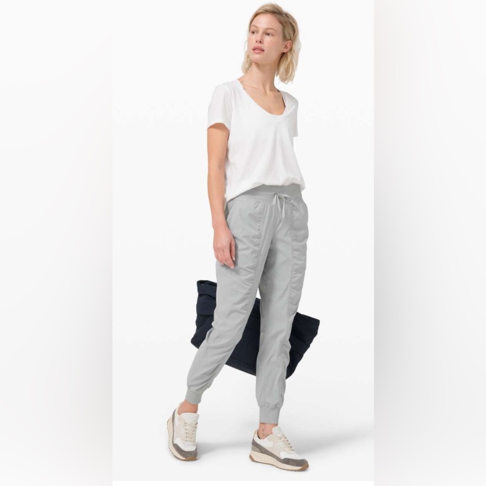 Lululemon Dance Studio Jogger 29" Size 4